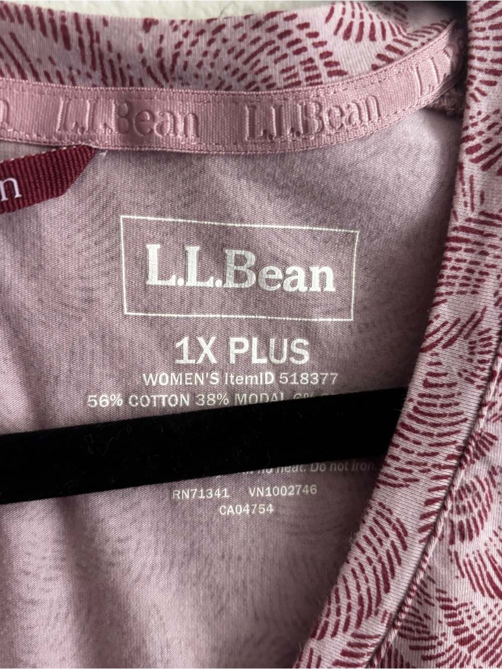 L.L. Bean Plus Size Women's Light Pink Patterned Tee - 1X